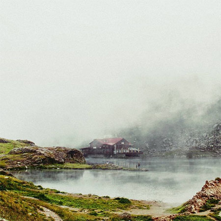 دانلود آهنگ اسیر غصه ها علی رزاقی